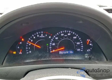 2011 Toyota Camry Base z USA, uszkodzony, nr VIN 4T1BF3EKXBU604620